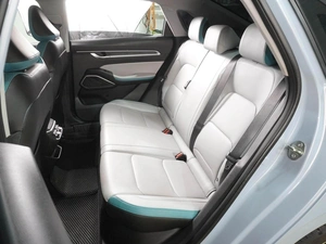 Седан Geely Emgrand 2023 года, 1729000 рублей, Воронеж