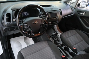Седан Kia Cerato 2017 года, 1599000 рублей, Омск
