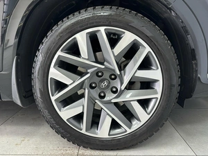 Внедорожник Hyundai Santa Fe 2021 года, 4490800 рублей, Красноярск