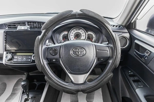 Универсал Toyota Corolla Fielder 2013 года, 1269000 рублей, Барнаул