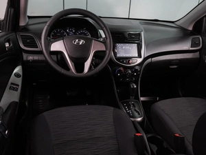 Седан Hyundai Solaris 2015 года, 999000 рублей, Воронеж