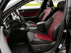 Седан Kia Optima 2018 года, 2198000 рублей, Волгоград