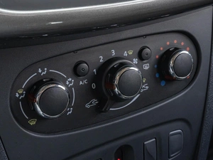 Хетчбэк Renault Sandero 2020 года, 1430000 рублей, Краснодар