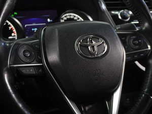 Седан Toyota Camry 2019 года, 2915000 рублей, Воронеж