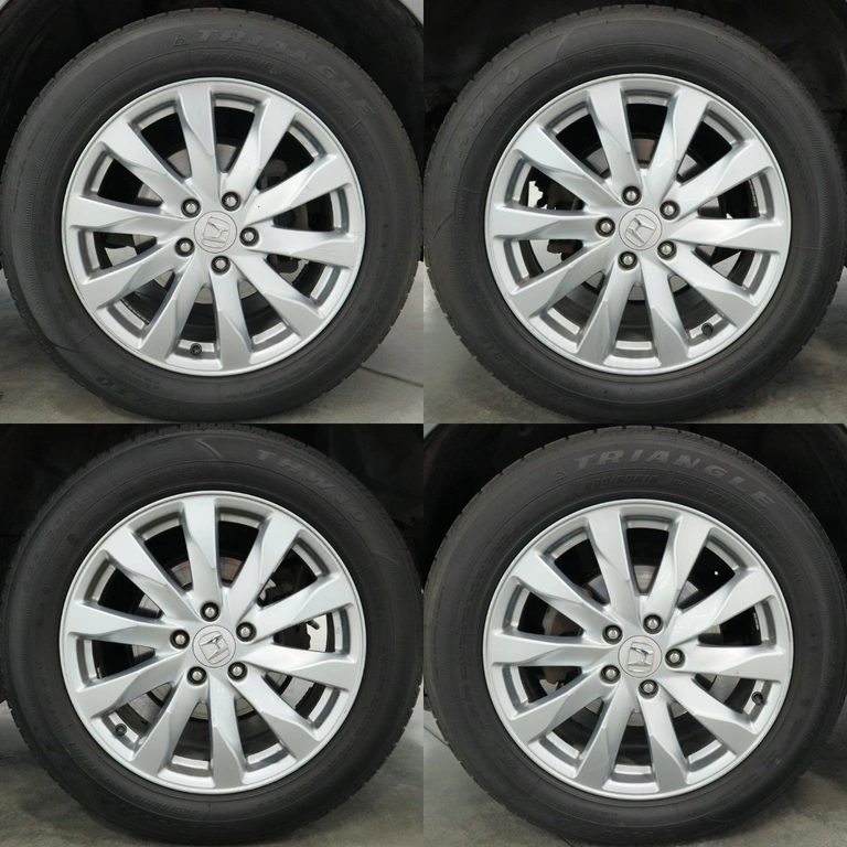Фото