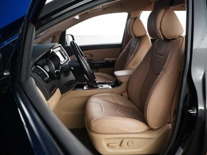 Минивэн Kia Carnival 2019 года, 3899777 рублей, Москва