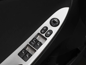 Седан Hyundai Solaris 2015 года, 770000 рублей, Омск