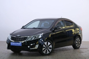 Седан Kia Rio 2012 года, 989000 рублей, Омск