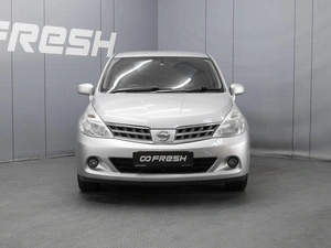Седан Nissan Tiida 2011 года, 730000 рублей, Омск