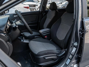 Седан Hyundai Solaris 2011 года, 720000 рублей, Краснодар