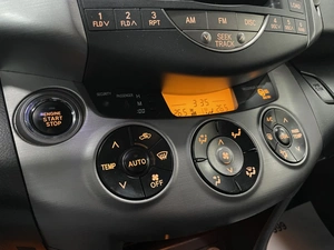 Внедорожник Toyota RAV4 2007 года, 1327000 рублей, Солонцы