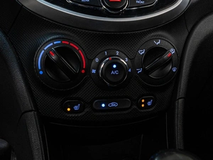 Хетчбэк Hyundai Solaris 2013 года, 904000 рублей, Ставрополь