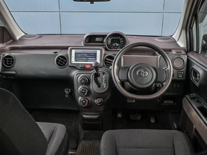 Минивэн Toyota Spade 2014 года, 899000 рублей, Кирилловка