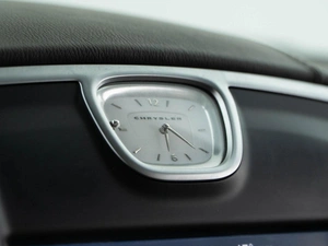 Седан Chrysler 300C 2012 года, 1899050 рублей, Москва