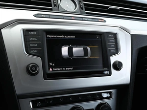 Седан Volkswagen Passat 2016 года, 1700000 рублей, Волгоград