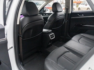 Седан Kia K5 2022 года, 2895000 рублей, Краснодар