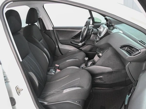 Хетчбэк Peugeot 208 2014 года, 649000 рублей, Аксай