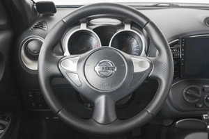 Внедорожник Nissan Juke 2013 года, 1049000 рублей, Кемерово
