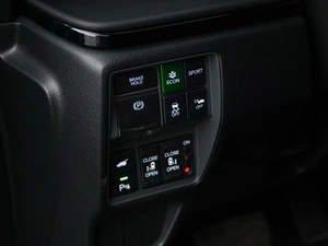 Минивэн Honda Elysion 2023 года, 4770055 рублей, Москва
