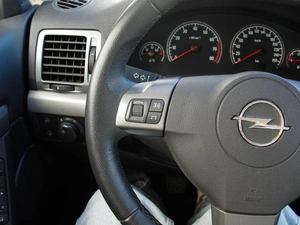 Седан Opel Vectra 2008 года, 1290000 рублей, Владимир
