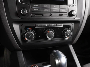 Седан Volkswagen Jetta 2016 года, 1279000 рублей, Воронеж