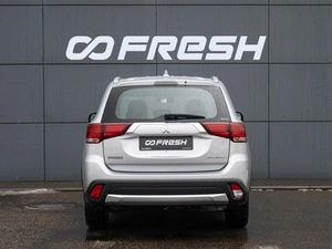 Внедорожник Mitsubishi Outlander 2018 года, 2145000 рублей, Краснодар