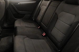 Седан Volkswagen Passat 2011 года, 949000 рублей, Челябинск