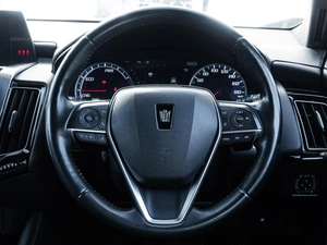 Седан Toyota Crown 2019 года, 3190000 рублей, Ставрополь
