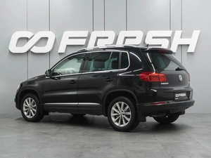Внедорожник Volkswagen Tiguan 2012 года, 1474000 рублей, Воронеж