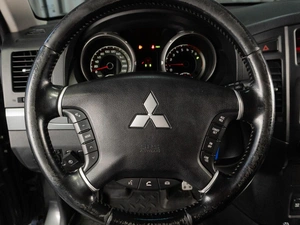 Внедорожник Mitsubishi Pajero 2012 года, 1949000 рублей, Тюмень