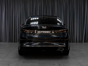 Седан Kia Optima 2018 года, 1449000 рублей, Тюмень
