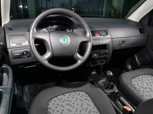 Хетчбэк Skoda Fabia 2006 года, 376000 рублей, Тверь