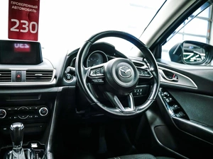 Хетчбэк Mazda Axela 2019 года, 1550000 рублей, Красноярск