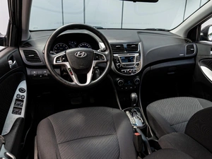 Седан Hyundai Solaris 2016 года, 930000 рублей, Краснодар