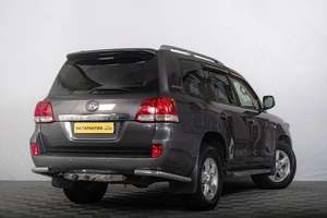 Внедорожник Toyota Land Cruiser 2011 года, 3359000 рублей, Томск