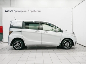 Минивэн Honda Freed 2012 года, 1049000 рублей, Красноярск