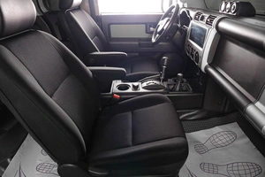 Внедорожник Toyota FJ Cruiser 2021 года, 5899000 рублей, Тюмень