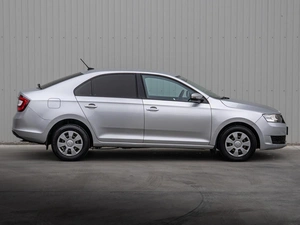 Лифтбек Skoda Rapid 2017 года, 975000 рублей, Краснодар