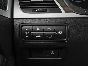 Седан Hyundai Genesis 2015 года, 1644111 рублей, Ставрополь