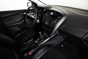 Хетчбэк Ford Focus 2011 года, 959000 рублей, Пермь