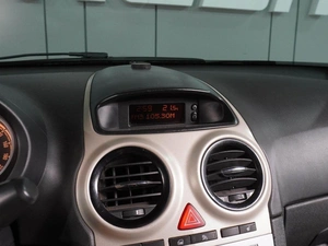 Хетчбэк Opel Corsa 2008 года, 694000 рублей, Воронеж