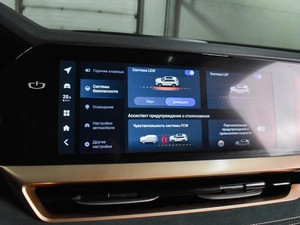 Внедорожник Geely Monjaro 2023 года, 3376000 рублей, Воронеж