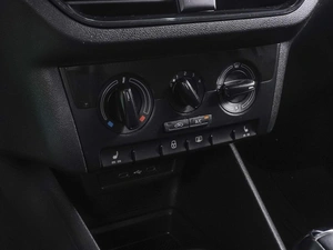Лифтбек Volkswagen Polo 2020 года, 1590000 рублей, Ростов-на-Дону