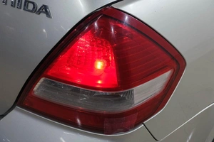 Седан Nissan Tiida Latio 2005 года, 439000 рублей, Новокузнецк
