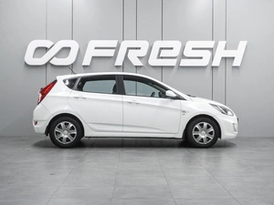 Хетчбэк Hyundai Solaris 2012 года, 809000 рублей, Воронеж