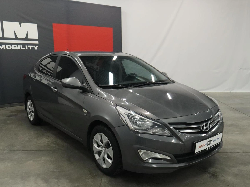 Седан Hyundai Solaris 2015 года, 1090000 рублей, Курск