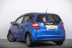 Хетчбэк Honda Fit 2011 года, 969000 рублей, Томск
