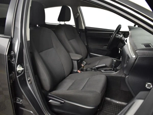 Седан Toyota Corolla 2014 года, 1285900 рублей, Казань