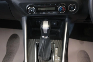 Внедорожник Toyota Raize 2019 года, 1599000 рублей, Омск