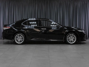 Седан Toyota Camry 2021 года, 3099000 рублей, Тюмень